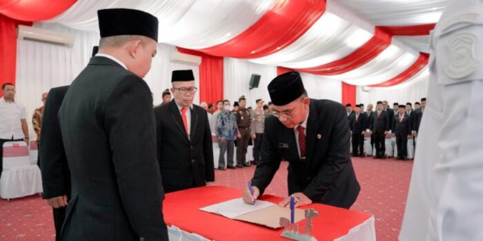 Molen Resmi Lantik Mie Go Menjabat Sekda Kota Pangkalpinang