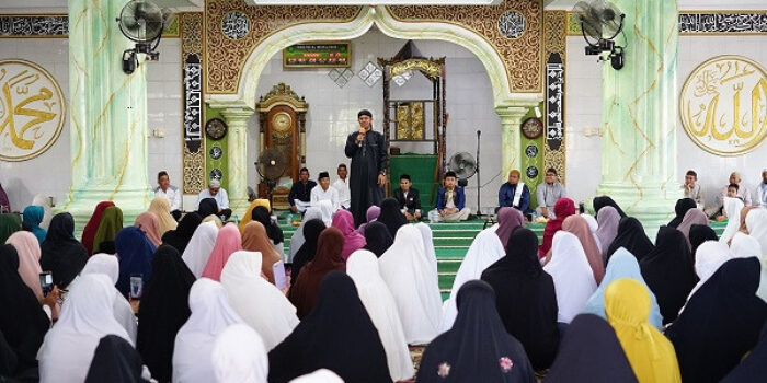 Pengajian Akbar Warga Simpang Perlang Sambut Ramadhan 1444 H