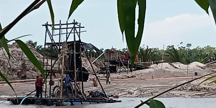 Hebat …! TI Rajuk di Dusun Terabek Merajalela Nyaris Tak Tersentuh Hukum