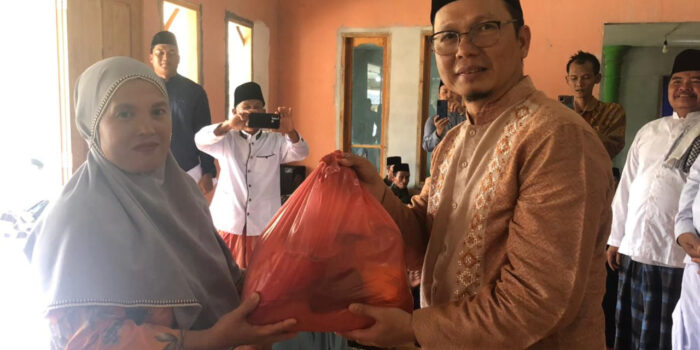 Safari Jumat Berjamaah, Warga Dusun Air Kuning Kedatangan Bupati