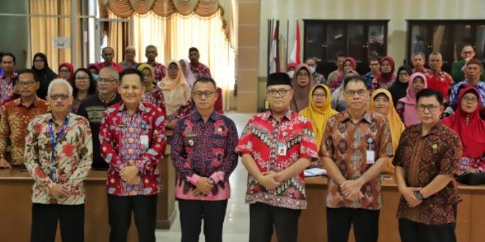 Dihadapan 50 ASN, Wakil  Bupati Syahbudin Sosialisasikan Persiapan Purna Tugas