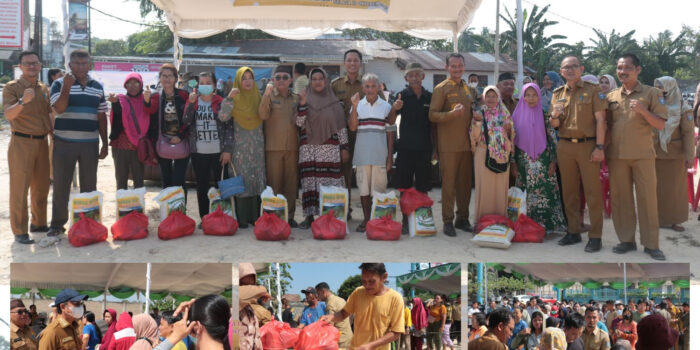 Melejitnya Harga Bahan Pokok, Bupati Bateng Tinjau Langsung Operasi Pasar