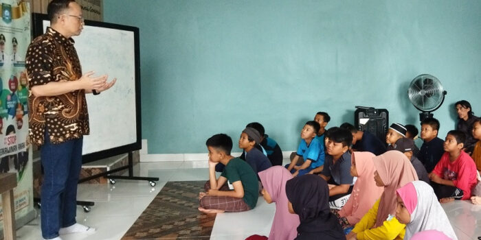 Bupati Bangka Tengah,  Kunjungi dan Berikan Inspirasi serta Motivasi ke Peserta Didik Pusat Kegiatan Belajar Masyarakat 