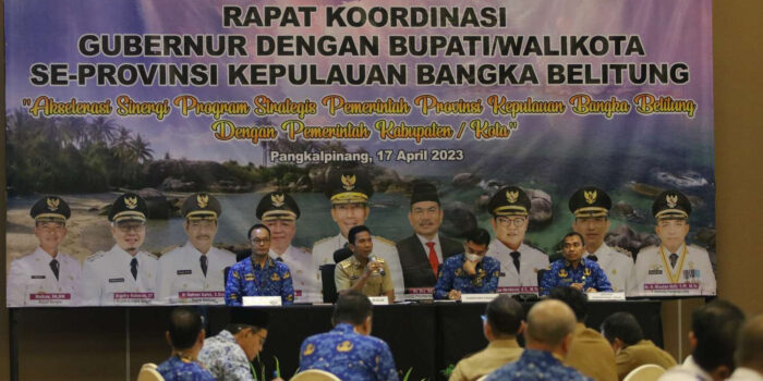 Bahas Persiapan Lebaran Hingga Isu Strategis Daerah, Pj. Gubernur Ngobrol Bareng Kepala Daerah se-Babel