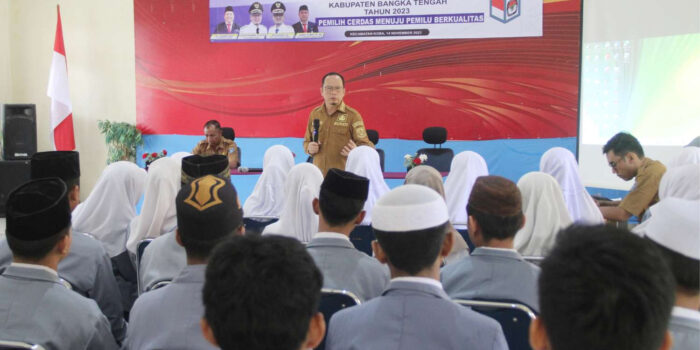 Bakesbangpol Bateng Menggelar sosialisasi Pendidikan Politik Bagi Pemilih Pemula
