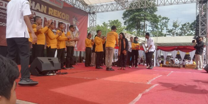 Dispendik Kabupaten Tulungagung Resmi Mendapat Penghargaan 2 Rekor MURI 