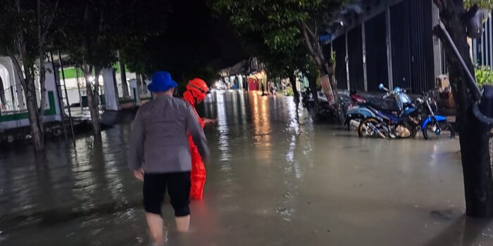 Hujan Terus Yang Mengguyur Kecamatan Muntok Telah Berdampak Serius di Beberapa Wilayah