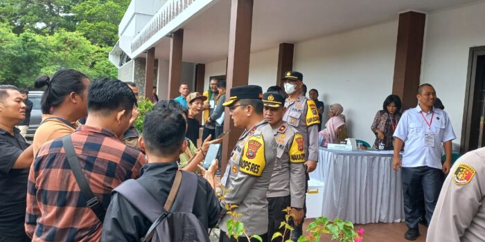 Polres Bangka Barat Sukses Amankan Rapat Pleno Tingkat Kabupaten Bangka Barat