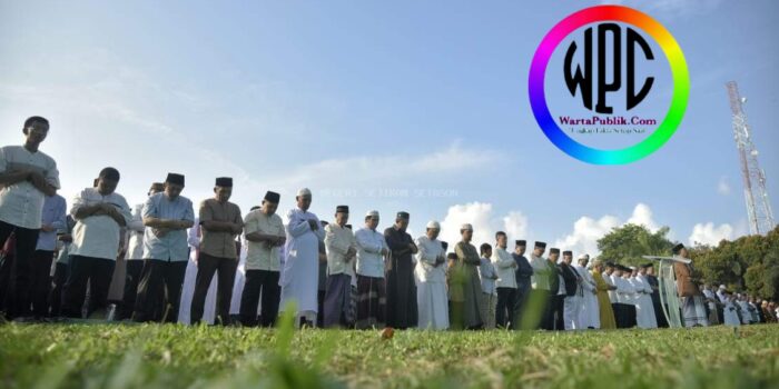 Bupati Bangka Barat Laksanakan Shalat Idul Adha di Lapangan Gelora Mentok 