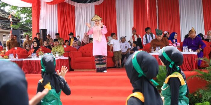 Momen Pawai Kemerdekaan di Pangkalpinang Ikut Dorong Geliat Ekonomi, Bikin UMKM Kecipratan Berkah