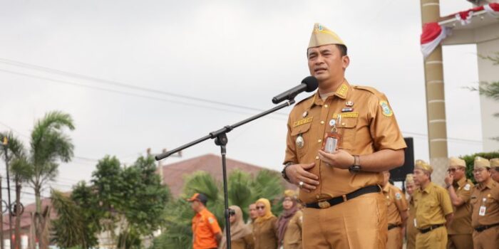 Tampil Perdana dengan Atribut Lengkap saat Apel Rutin, Dipimpin Langsung Pj Wako Budi Utama 