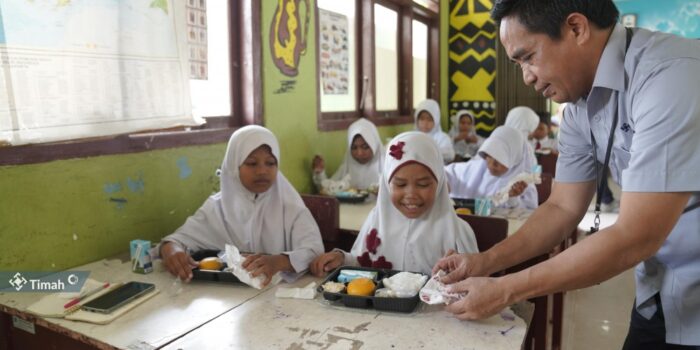 PT Timah Dukung Program Makan Bergizi Pelajar di Kabupaten Bangka Tengah 