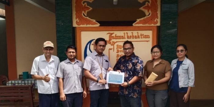 Dukung Perayaan Natal Oikumene, PT Timah Serahkan Bantuan ke Badan Kerjasama Antar Gereja Se-Pulau Kundur 
