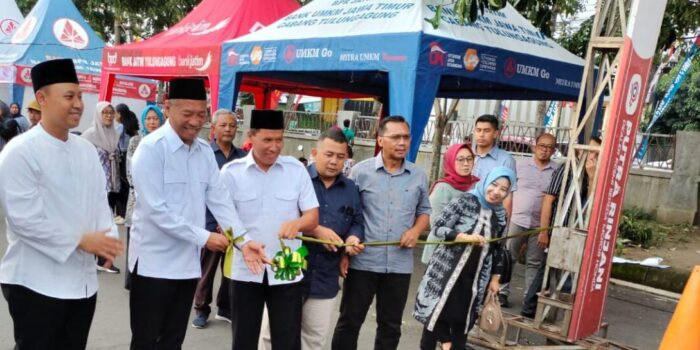 Bupati Tulungagung Resmikan Bazar Ramadhan, Dalam Kepemimpinannya Realisasikan Sejuta UMKM 