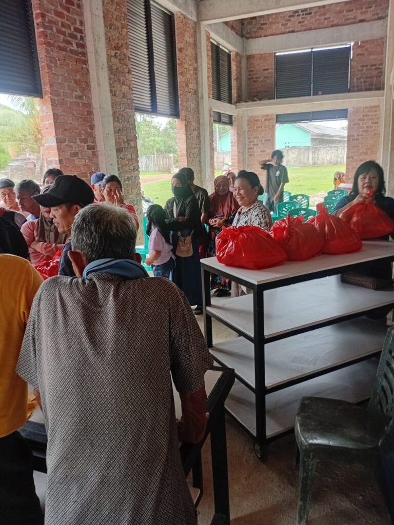 HKBP Pangkalpinang Berbagi Kasih di Bulan Suci Ramadhan, Begini Pesan Pendeta PM Tambunan, ST.H