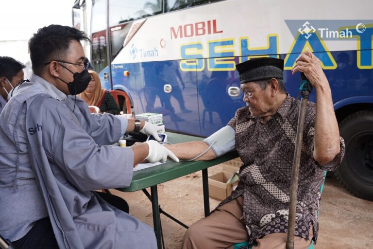 Tingkatkan Kualitas Kesehatan, PT Timah Edukasi Stunting Berikan Layanan Kepada Masyarakat Secara Gratis