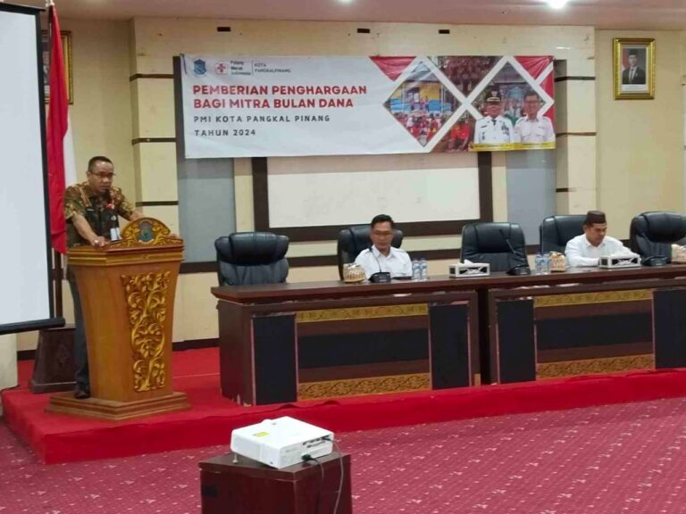 Plt.Asisten II Pemkot Pangkalpinang Hadiri Pemberian Penghargaan Bagi Mitra Bulan Dana PMI