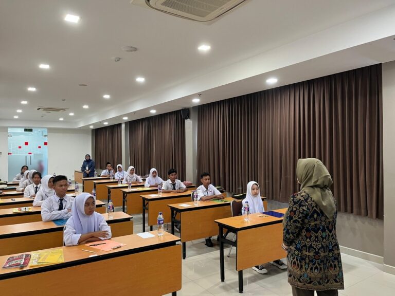 Rizki Rahmadi Pelajar Asal Riau Berhasil Ikuti Seleksi Program Kelas Beasiswa PT Timah di SMAN I Pemali