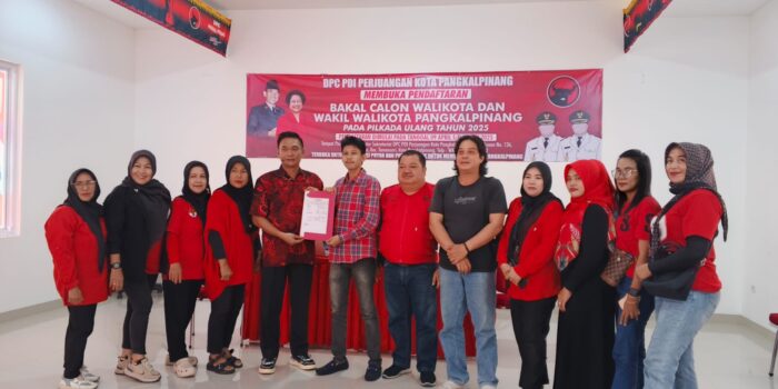 Ambil Formulir Pendaftaran Lewat PDIP, Primus Jodi Maju di Pilwako Pangkalpinang 2025