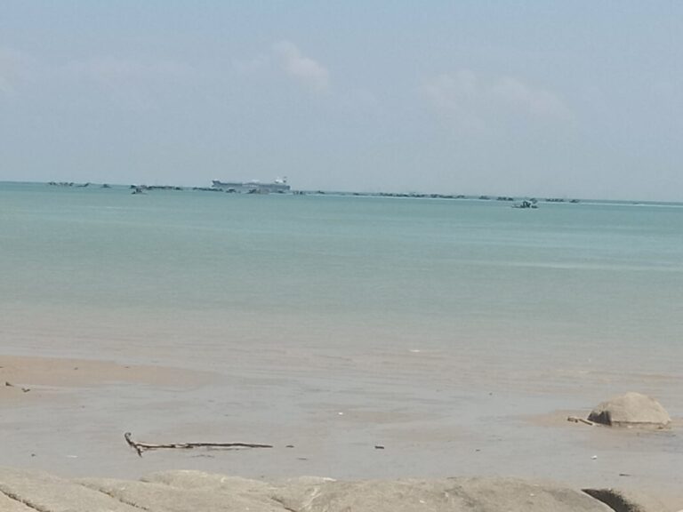 Himbauan Polres Tak Dihiraukan, Aktivitas Tambang Ilegal di Teluk Inggris dan Laut Keranggan Masih Berlangsung