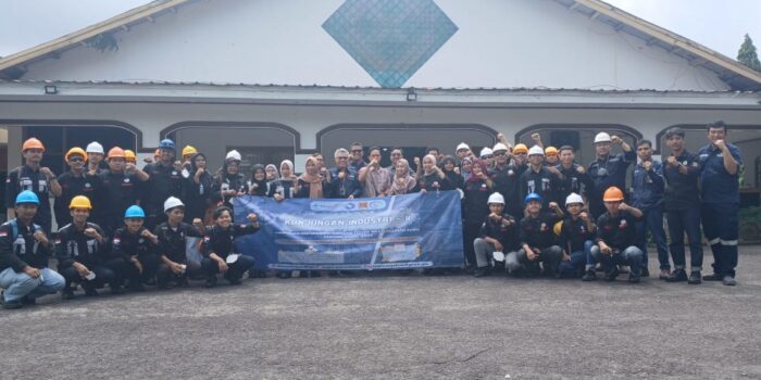 Puluhan Mahasiswa Poliklinik Babel, Belajar Pengolahan Peleburan Timah