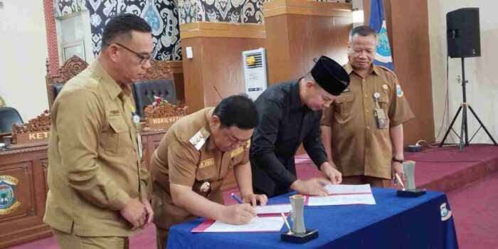 Abang Hertza Pimpin Rapat Paripurna XV DPRD Kota Pangkalpinang, Bahas Perubahan KUA-PPAS APBD 2025