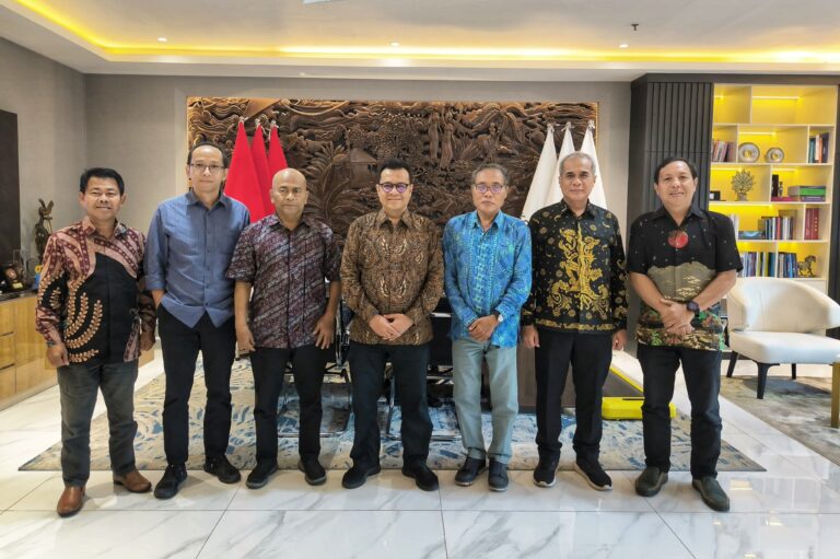 PWI Mantap Rekonsiliasi, Wamenkomdigi Nezar Patria Beri Dukungan Penuh