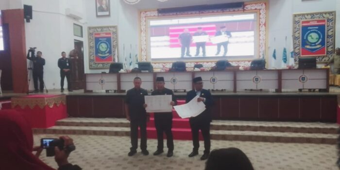 DPRD dan Gubernur Babel Sepakati KUA-PPAS Perubahan APBD 2025