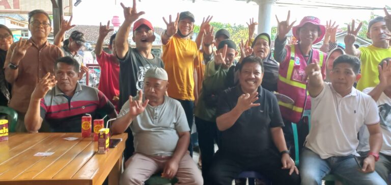 Masyarakat Kacang Pedang Dukung Prof Udin–Cece Desay : Sosok Cerdas, Bawa Harapan Baru untuk Pangkalpinang