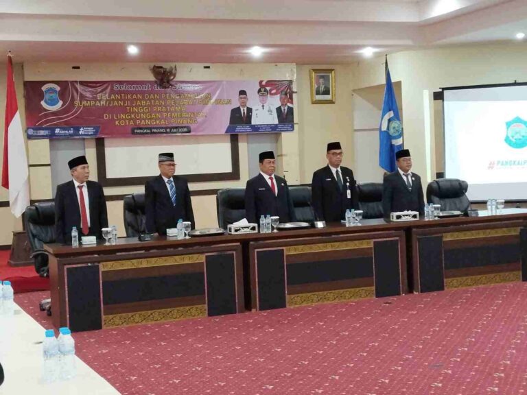 Pj Wali Kota Unu Ibnudin Ajak OPD Benahi Pangkalpinang Lewat Forum Kopi Morning