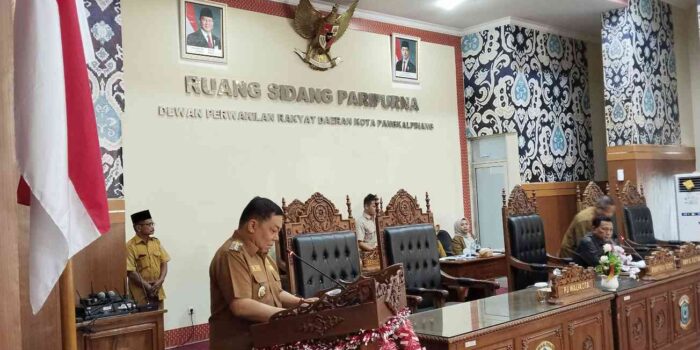 Pj Wali Kota Pangkalpinang Sampaikan Rancangan KUA-PPAS 2026 di Rapat Paripurna DPRD
