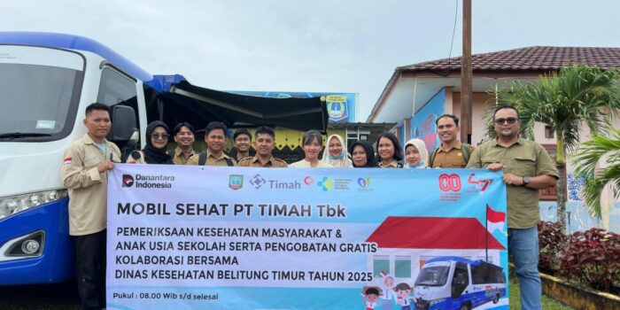 PT Timah Tbk Hadirkan Mobil Sehat di SMPN 1 Pesak, Pelajar Antusias Periksa Kesehatan