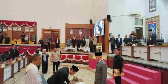 Ir. Agung Setiawan Dilantik sebagai PAW Anggota DPRD Babel 2024–2029