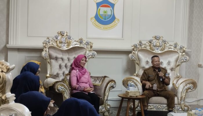 Siswa SMA 1 Puding Besar Belajar Sejarah di Rumah Dinas Residen Pangkalpinang