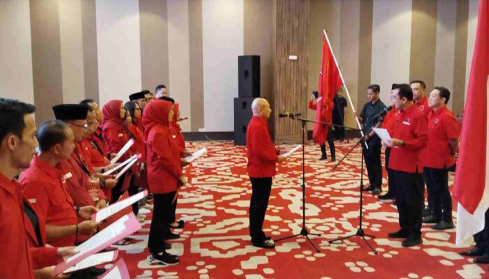 Rudianto Tjen Lantik Kembali Didit Srigusjaya sebagai Ketua DPD PDIP Babel Periode 2025–2030