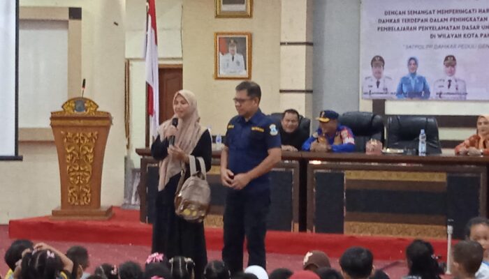 Damkar Pangkalpinang Kenalkan Cara Pemadaman Kebakaran kepada Anak TK dan PAUD