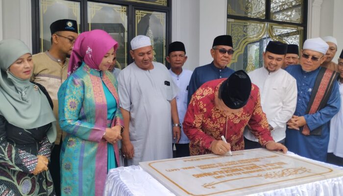 Wali Kota Saparudin Resmikan Masjid Haji Bakrie, Serukan Semangat Gotong-royong