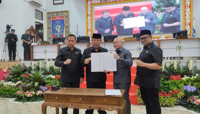 DPRD Babel Sahkan APBD 2026, Fokus Penghematan dan Penambahan PAD