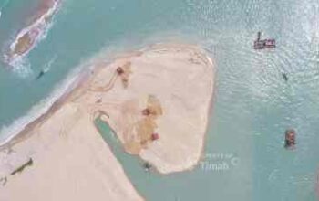 PT Timah Tbk Keruk Muara Air Kantung, Nelayan Kini Bisa Berlayar Lebih Aman