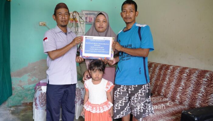 PT TIMAH Bantu Pengobatan Bocah Penderita Hirschsprung di Sungailiat