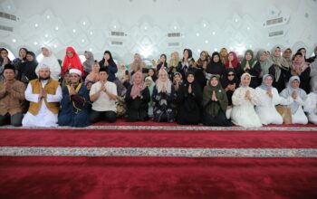 PKK Mengaji di Masjid Kubah Timah, Noni Hidayat Arsani Ajak Kader Siapkan Amal Terbaik