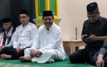 Gelar Safari Ramadan,Wali Kota Serahkan Santunan dan Bantuan Ibadah di Kelurahan Sriwijaya