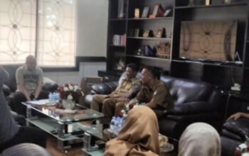 PPPK Paruh Waktu Datangi DPRD Babel, Didit Pastikan Tak Ada PHK Jika Solusi Disetujui