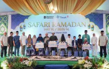 PT TIMAH Serahkan Santunan Anak Yatim dalam Safari Ramadan di Belinyu