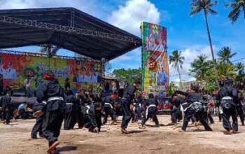 PT TIMAH Dukung Festival Ruwah dan Tradisi Perang Ketupat di Tempilang