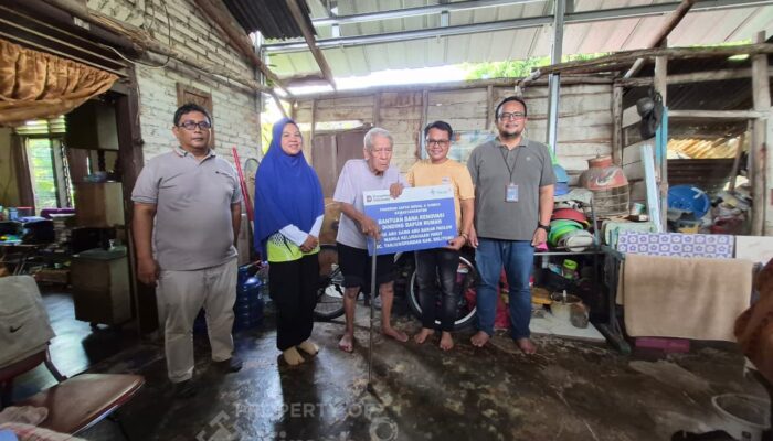 PT TIMAH Renovasi Rumah Warga Kurang Mampu di Belitung