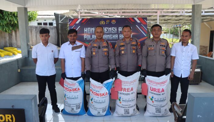 Polres Bangka Barat Gagalkan Penyelundupan 10 Ton Pupuk Bersubsidi, Satu Sopir Diamankan