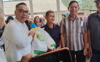 Pemkot Pangkalpinang Salurkan 13 Ton Beras untuk 683 KPM, Tekan Inflasi dan Jaga Stabilitas Harga