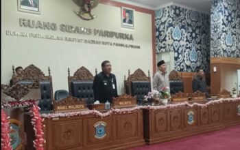 Hadiri Paripurna DPRD, Wali Kota Saparudin Siap Tindaklanjuti Rekomendasi LKPJ 2025