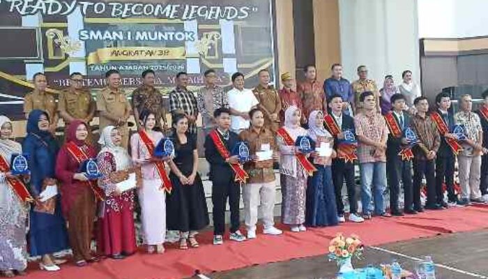 PT TIMAH Fasilitasi Pelepasan Siswa SMAN 1 Mentok di Wisma Majapahit